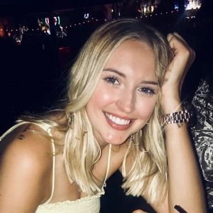 Meet your Posher, Queen